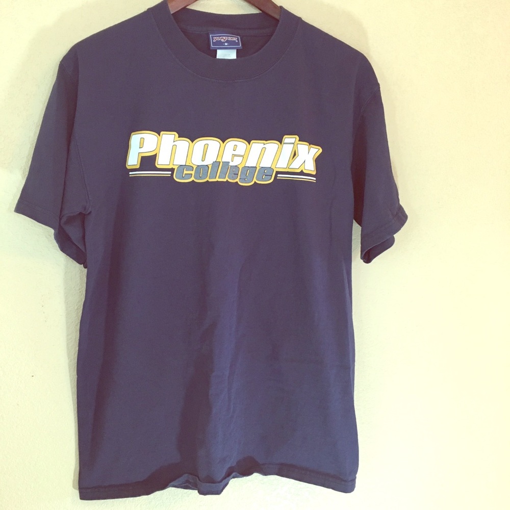 Medium cotton tee Phoenix college logo shirt euc